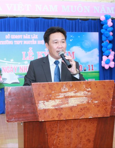 Trần Viết Lượng