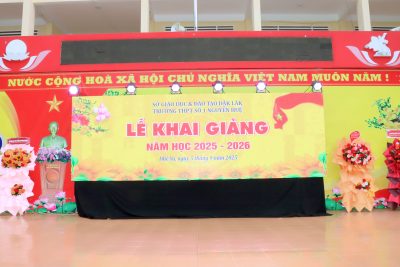 Lễ khai giảng năm học 2025-2026 và kỉ niệm 80 năm ngày thành lập Bộ Giáo dục Việt Nam